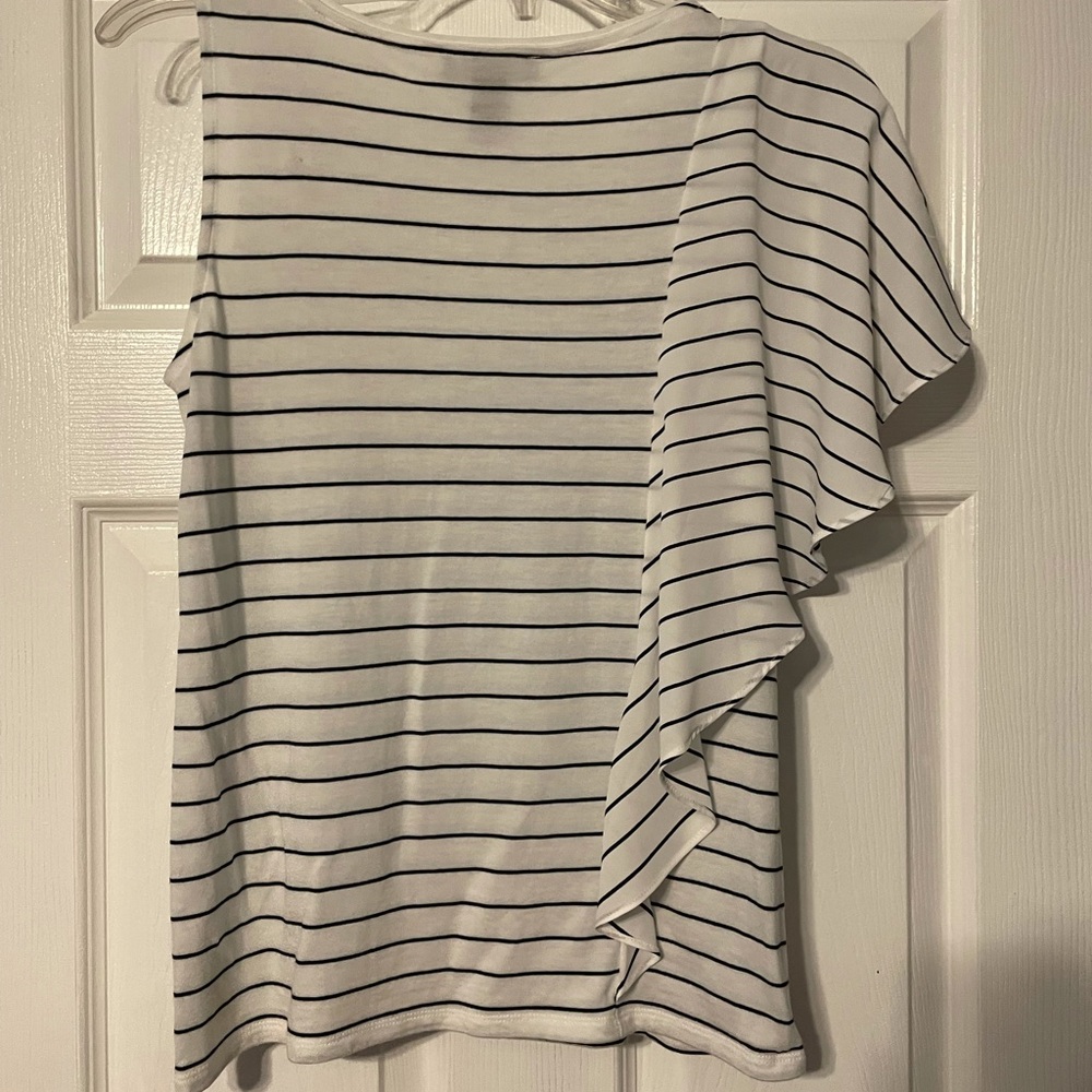 White House Black Market One-sided Ruffle Tank - Picture 6 of 10